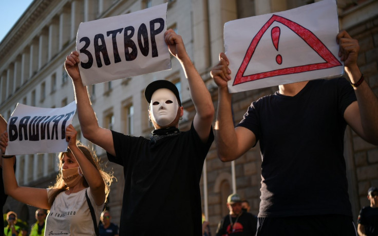 Demonstranti ostaju na ulici dok premijer Borisov NE PODNESE OSTAVKU!