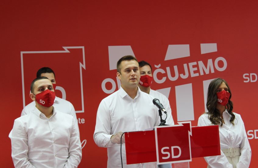 Prelević: Izgraditi državne stanove za mlade