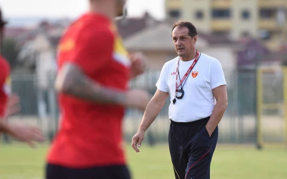 Hadžibegić o (ne)dolasku Mugoše: Vrše pritisak, ali u ovom momentu nema otkaza bilo kog igrača