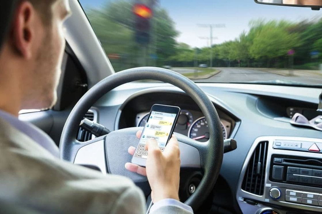 Udesi sve češći zbog brzine i korišćenja mobilnih telefona