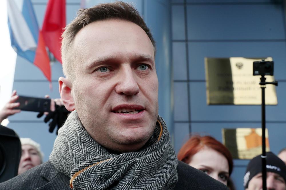 OTROVAN NAJVEĆI KRITIČAR VLADIMIRA PUTINA?! Popio čaj i završio u BOLNICI!