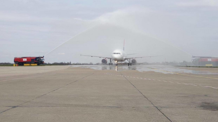 Avion pun ljudi zaraženih koronom iz Skoplja sletio u Finsku, vlasti uvode nove mjere