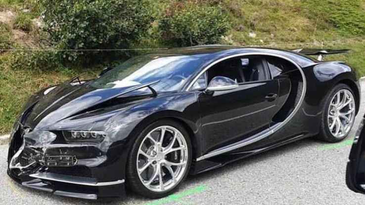 (VIDEO) Sudar “težak” 3,5 miliona eura: Bugatti Chiron RAZNIO Porsche 911
