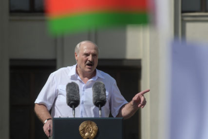 Veče istine: Priča se da Lukašenko noćas pada