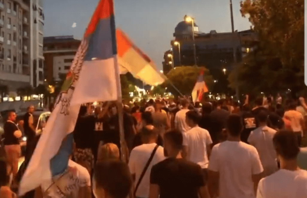 Amfilohije: Izlazim na izbore i vi izađite! Protestna šetnja Podgoricom (FOTO)