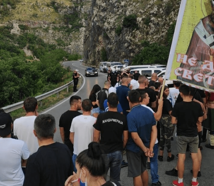 Blokada na Bioču završena, Krivokapić razgovarao sa policijom (VIDEO)