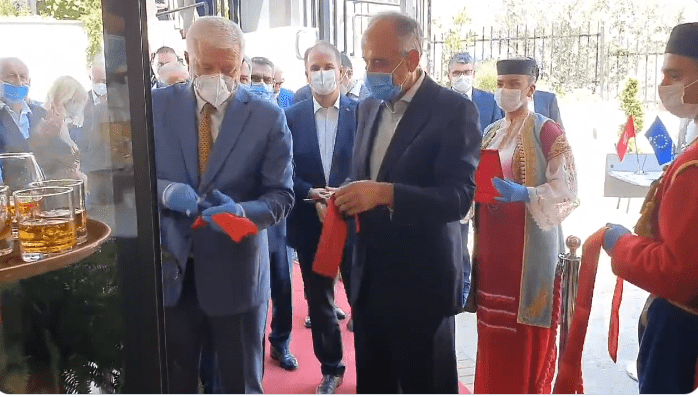 Marković u Ulcinju otvorio obnovljeni hotel PIO u koji je ulożeno 2,6 miliona eura
