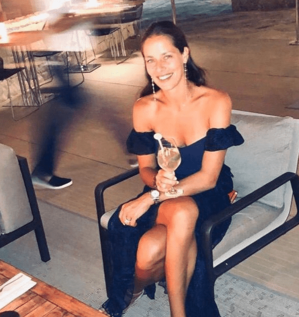 (FOTO) Ana Ivanović kao modna inspiracija