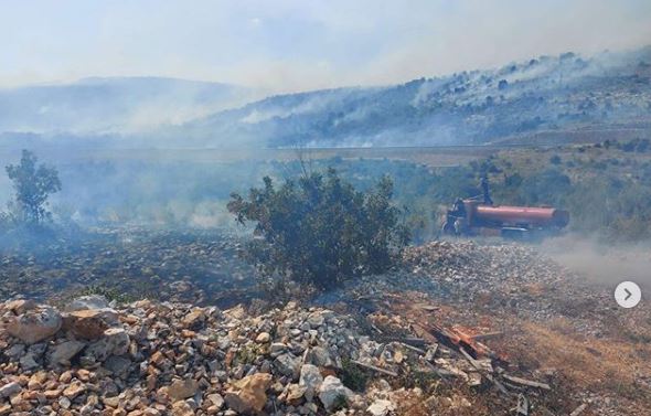 Na teritoriji Podgorice aktivna tri velika požara: Sa vatrom se borimo kao da kiše neće biti