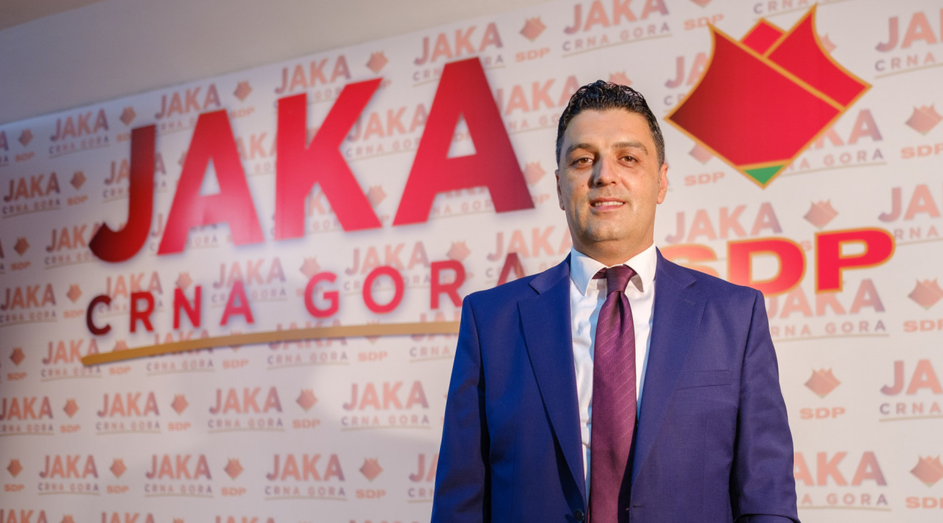 Resulbegović: Solanu može da zaštiti samo jaka Crna Gora