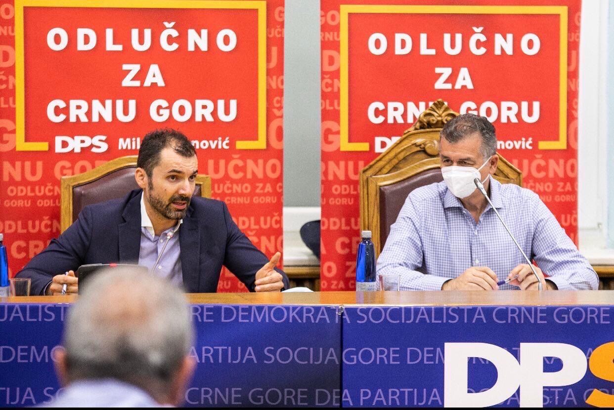 Gvozdenović: Grad pod Lovćenom je luča crnogorske slobodarske tradicije, a podrška DPS-u obaveza prema precima da sačuvamo njenu nezavisnost