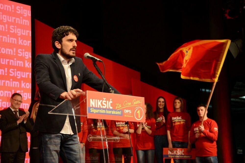 Marko Burić DPS: Nebojša Medojević je čuveni politički multipraktik koji potcjenjuje zdravi razum građana
