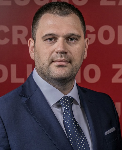 Anđušić: U spinovanju nije pomogla MANS-u ni Vanjina posluga u liku Krivokapića i Abazovića