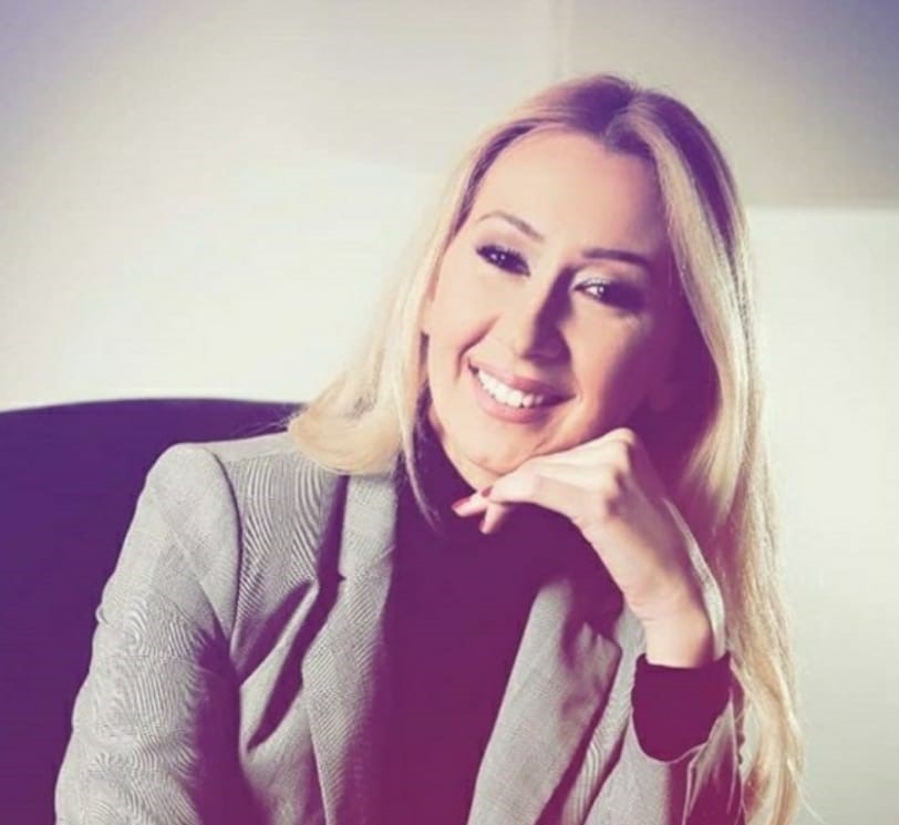 Advokatica Mirjana Pajković, članica predsjedništva foruma žena GP URE, podnijela ostavku u toj partiji