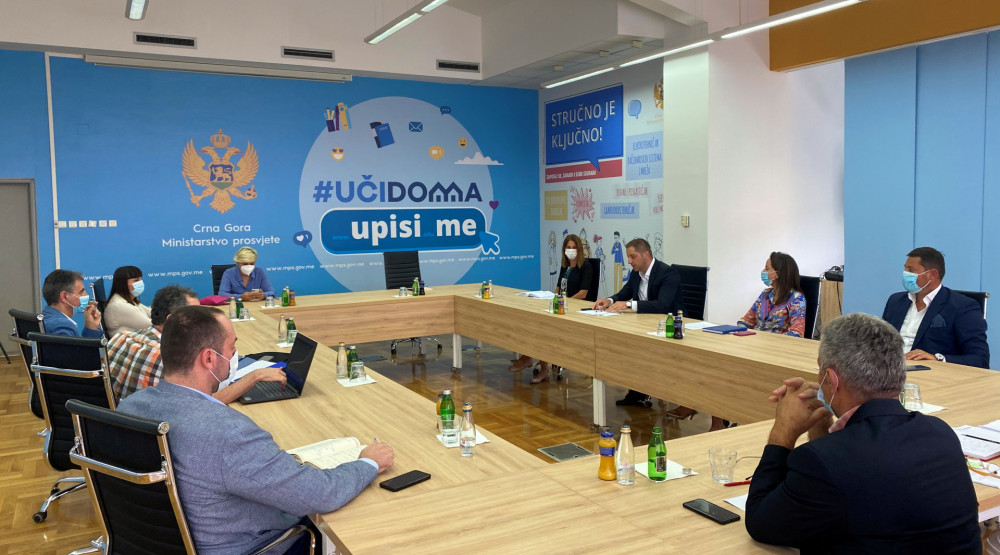 Početak školske godine odgođen za 1. oktobar