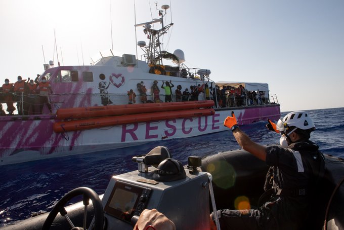 Zahvaljujući Benksijevom brodu spašeno još 49 migranata