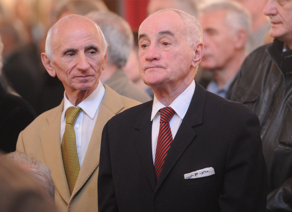 Preminuo Vladica Popović