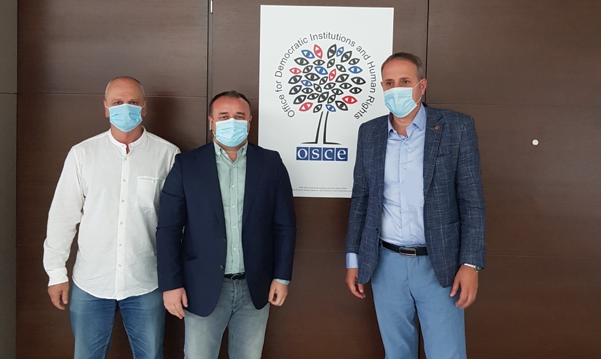 Popović sa posmatračkom misijom ODIHR razgovarao o izborima