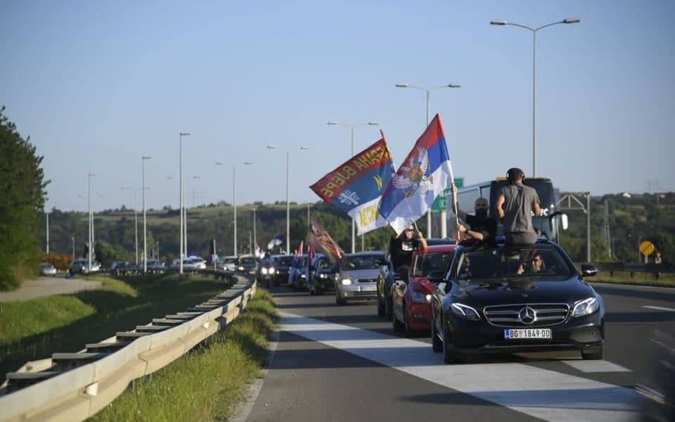 Protestna vožnja krenula Beogradom, učestvuje i Danilo Vučić