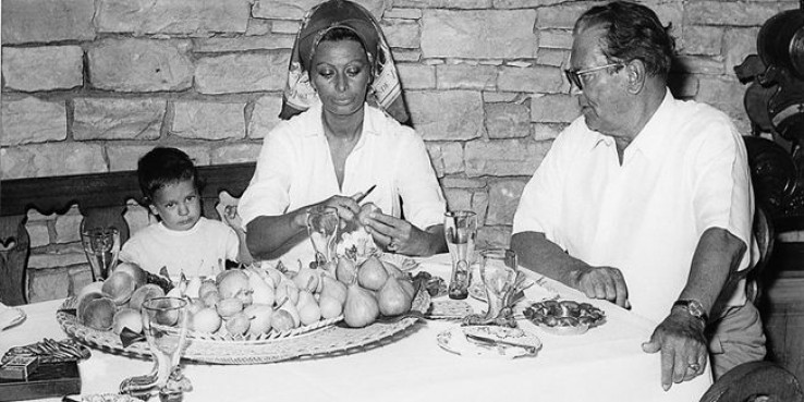 Tito je za Sofiju Loren mijesio tijesto i pekao štrudle, tvrdi njegova sestra