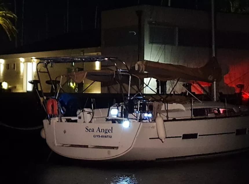 Spašena jedrilica “Sea Angel” sa dva člana posade