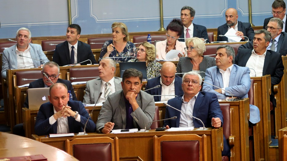 Od poziva na linč do najava gašenja medija