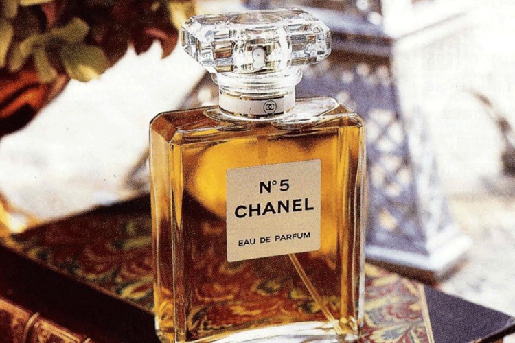 Chanel No.5 – legenda koja 99 godina odolijeva vremenu