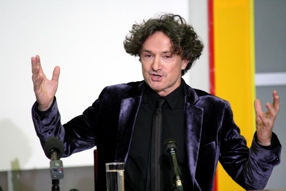 GORAN BREGOVIĆ ćerkama kupio dva stana u centru Beograda!