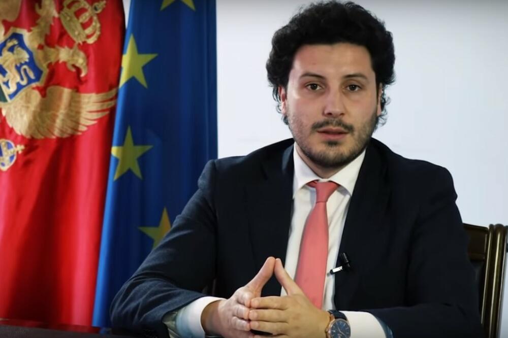 Abazović: Nećemo se prikloniti ni Đukanoviću ni prosrpskoj opciji