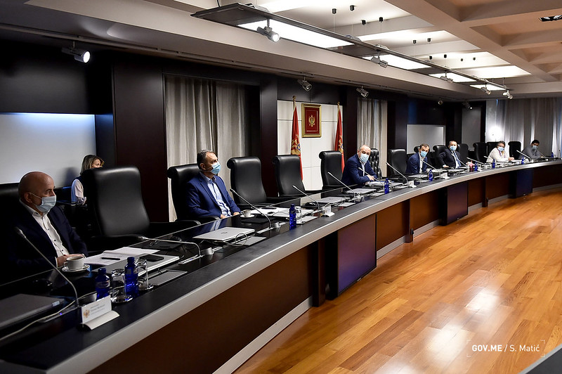 Od ponedjeljka nove restriktivne mjere: U određenim opštinama zatvaranje lokala, zabrana kretanja od 22 do 05h…