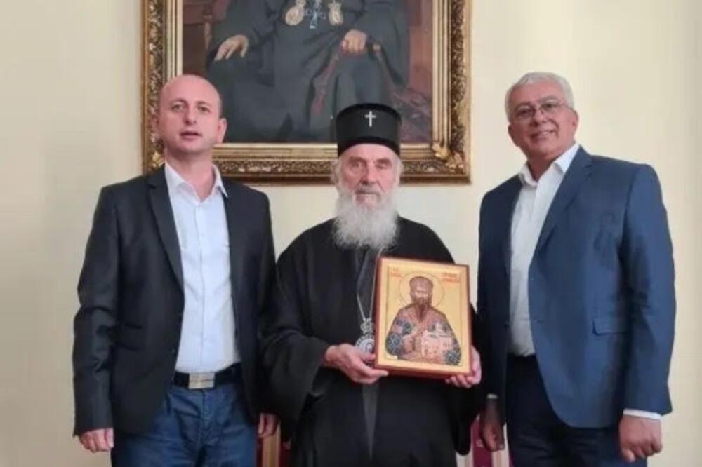 Irinej o izborima u Crnj Gori: Volja naroda trijumfovala nad samovoljom pojedinca