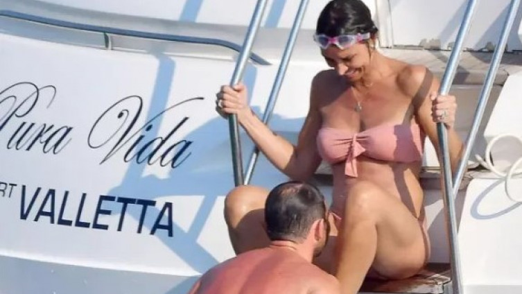 Lampard se opustio sa suprugom na jahti