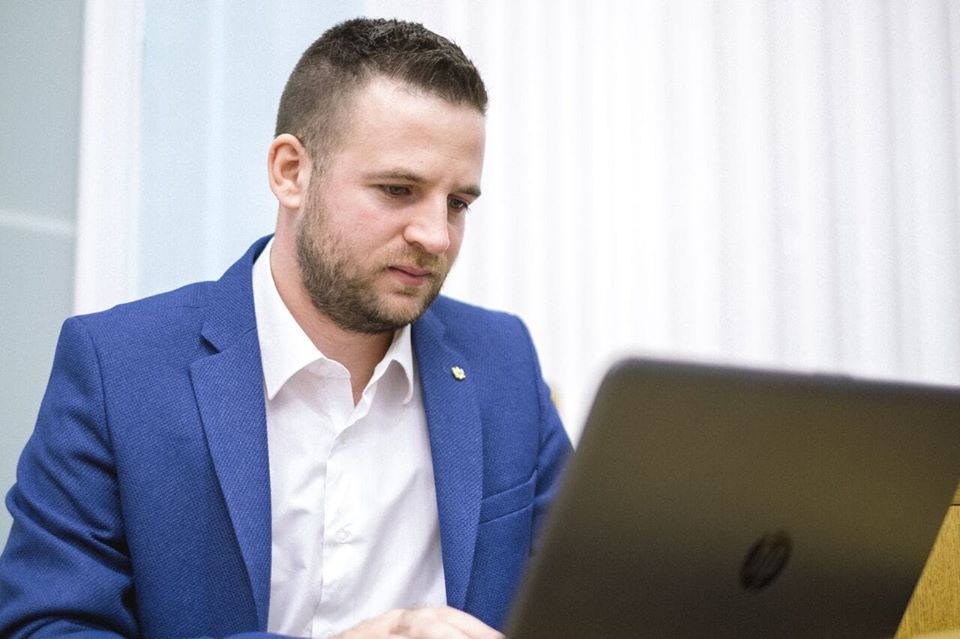 URA: Osuđujemo svaki vid govora mržnje i crtanje meta novinarki Duški Pejović