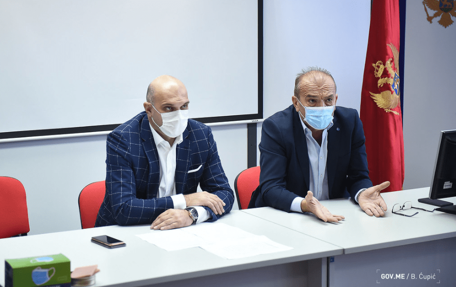 KRIZNI MEDICINSKI ŠTAB: Pregledi pacijenata sa simptomima COVID 19 u domovima zdravlja