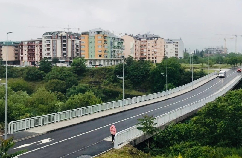 Građani bi radije semafor, nego kružni tok