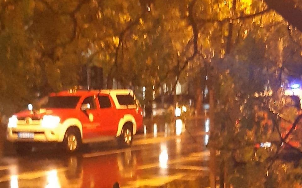 Vatrogasci intervenisali više puta kod Stočne pijace zbog podmetanja požara