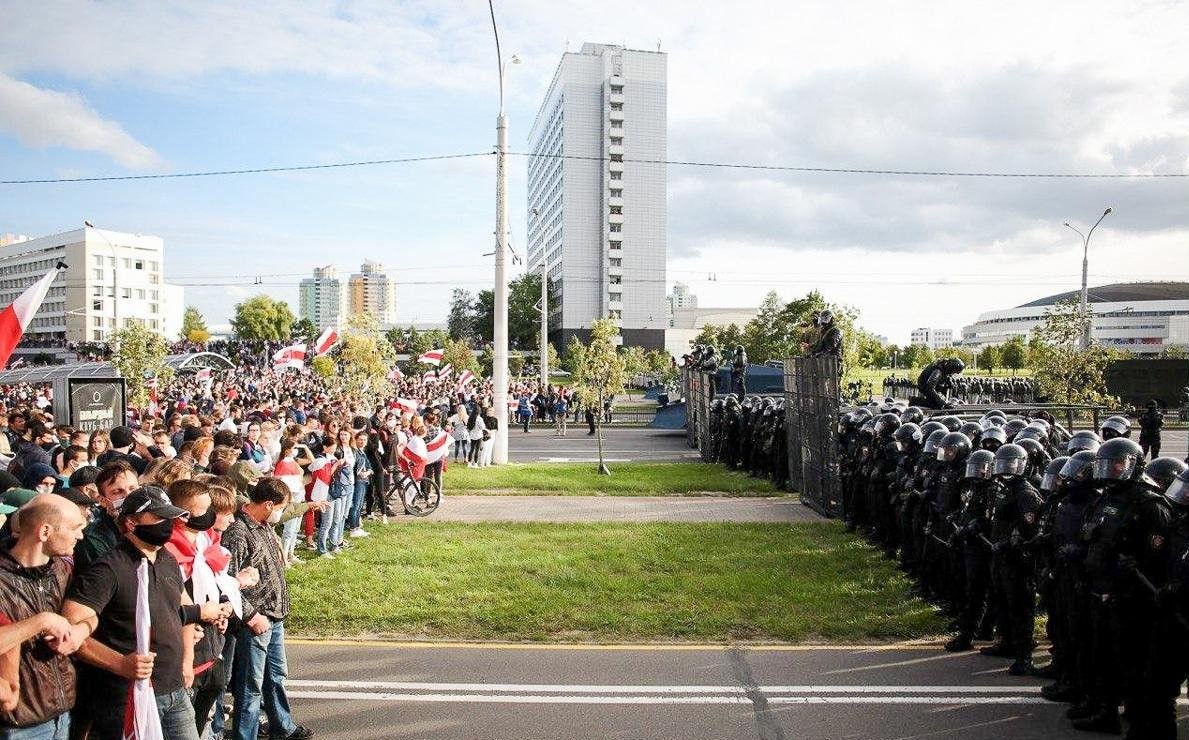 Desetine hiljada na protestu u centru Minska