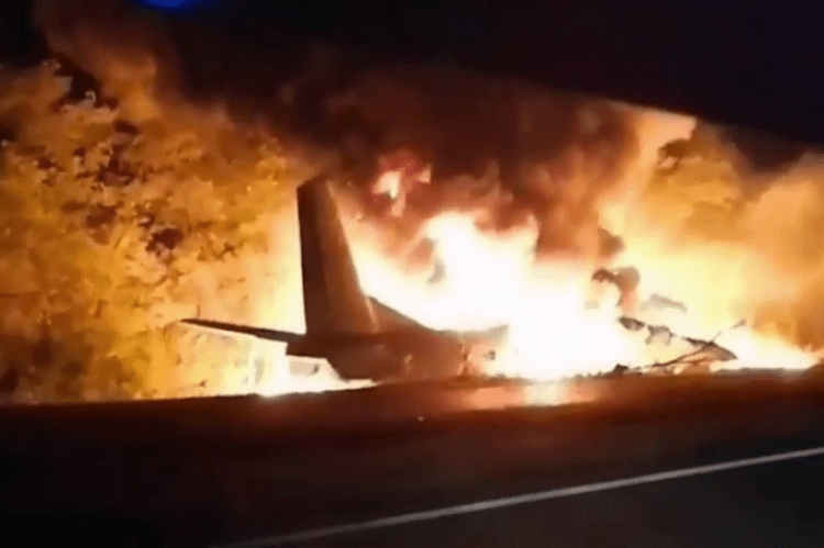 Najmanje 22 osobe poginule u padu ukrajinskog vojnog aviona