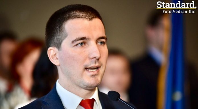 Bečić zahvalio Amfilohiju: “Što prije da riješimo zakonski sporna pitanja vezana za odnose države i crkve, slobodu vjeroispovijesti i status vjerskih zajednica”