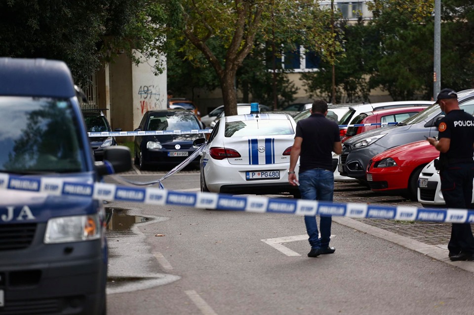 Podgorica: Uhapšeni Popović i Mihajlović zbog pomaganja Jovoviću