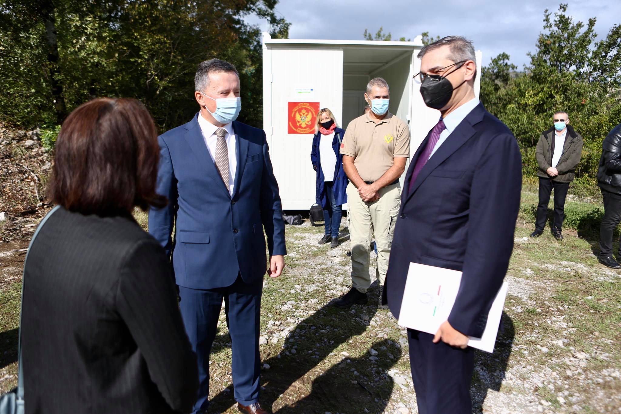 “Crna Gora kredibilan partner u borbi protiv elementarnih nepogoda”, predstavljena nova oprema za smanjenje rizika od poplava i požara (FOTO)