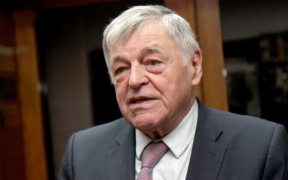 Princ Nikola Petrović čestitao Bečiću