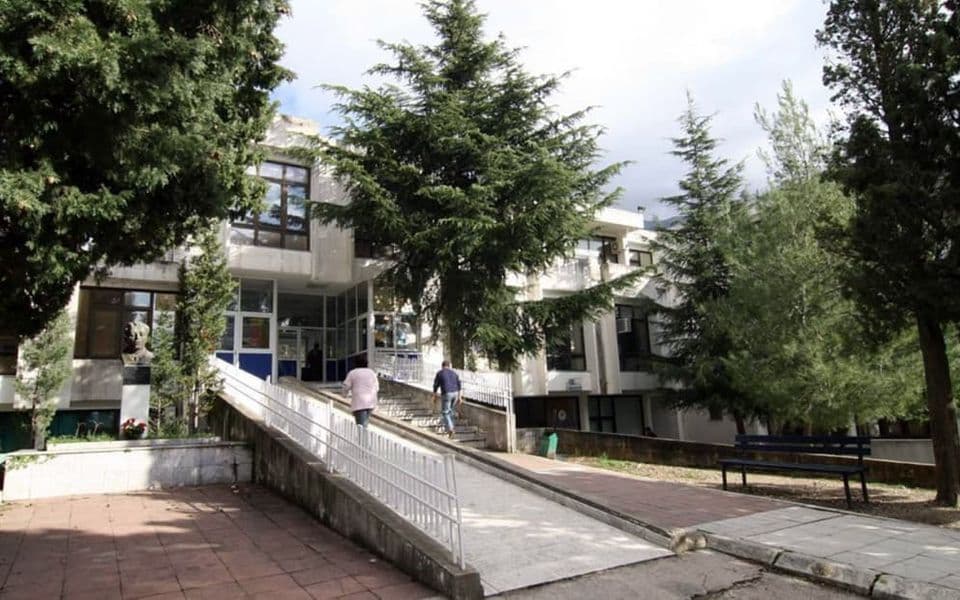 OB Bar: Dva smrtna slučaja, tri pacijenta na respiratoru