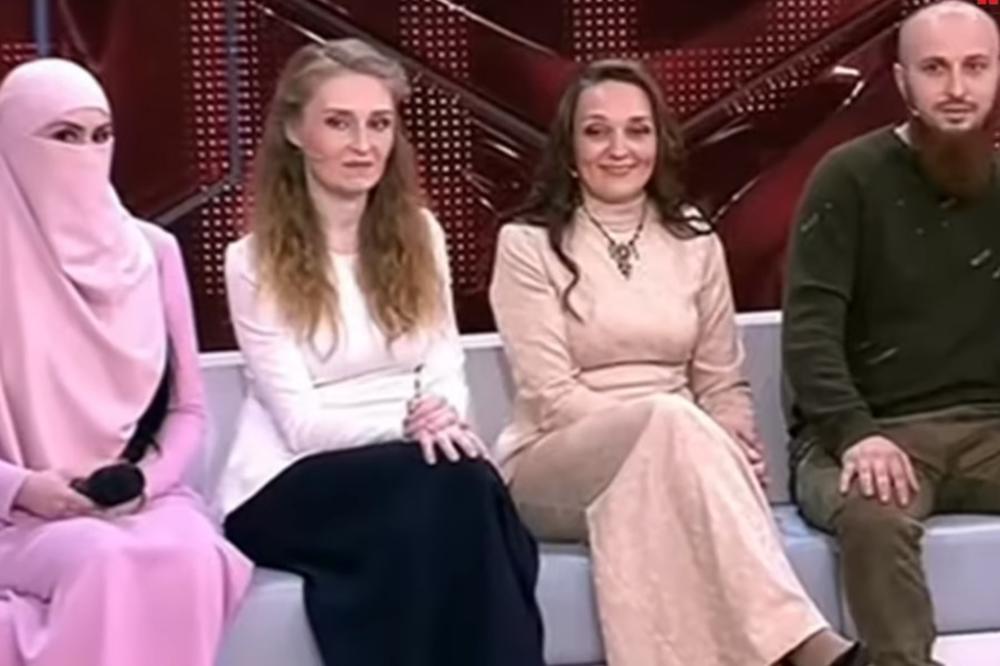 IVAN ŽIVI SA TRI ŽENE, cilj mu je da ima 50. djece (VIDEO)
