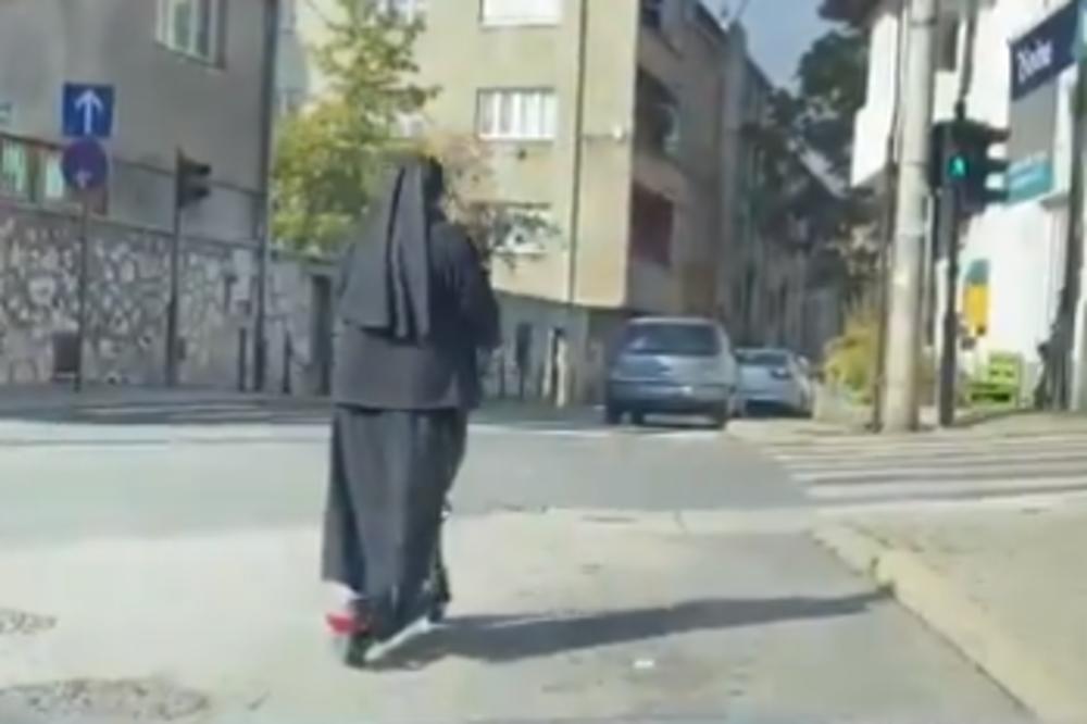 ČASNA SESTRA iz Sarajeva PROJURILA NA TROTINETU (VIDEO)
