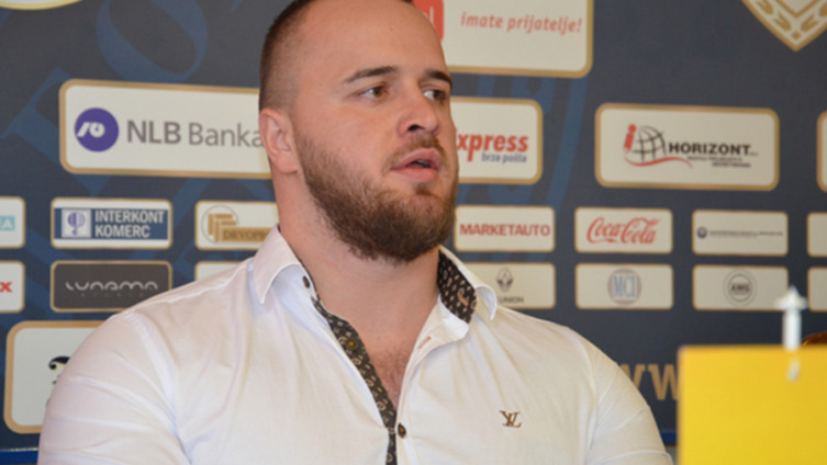 Vođa navijača FK Borac osuđen na šest mjeseci zatvora zbog TUČE