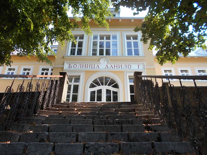 Donacija kompanije „Glosarij” bolnici „Danilo I”