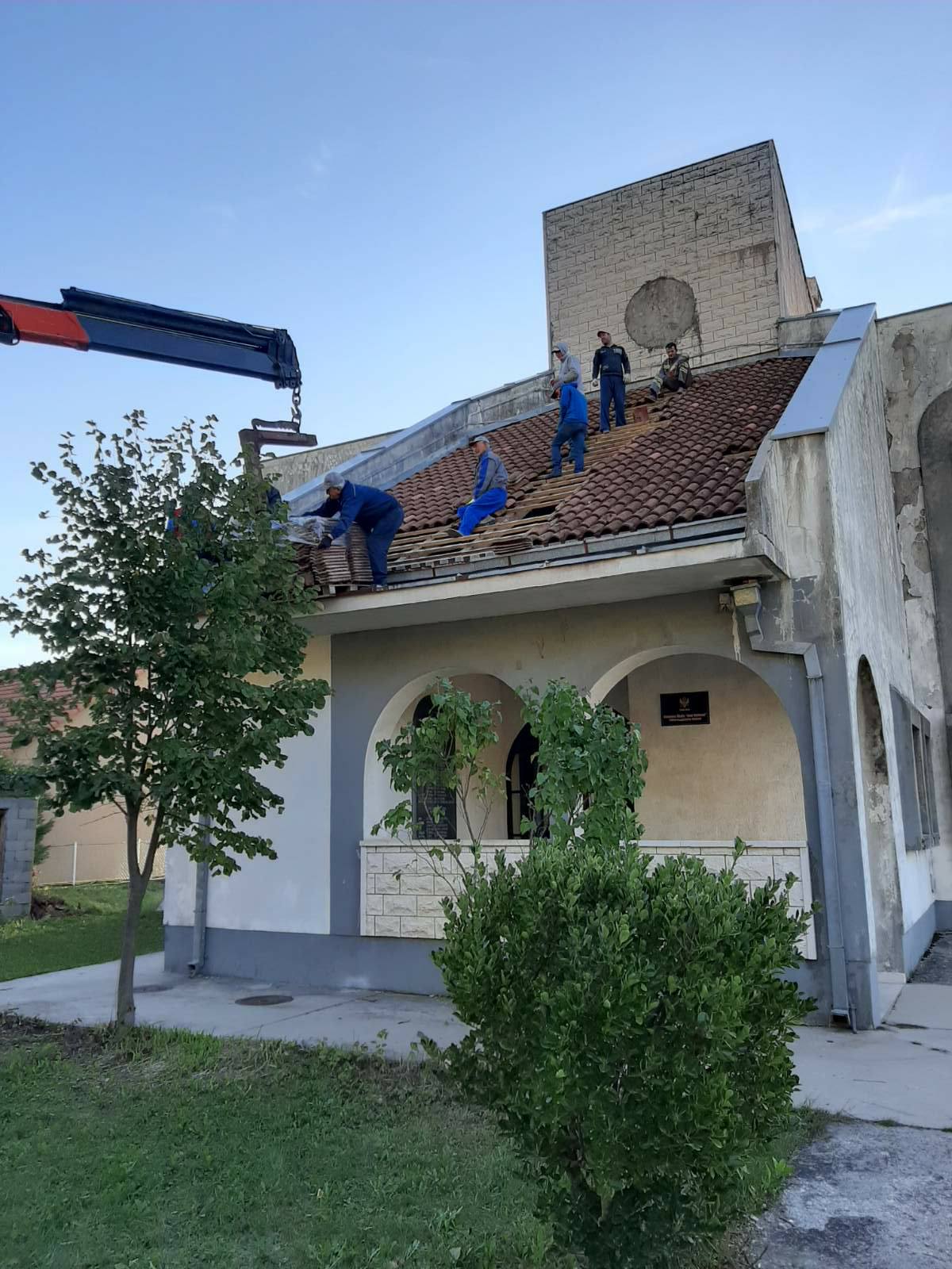 Počela rekonstrukcija škole u Miločanima