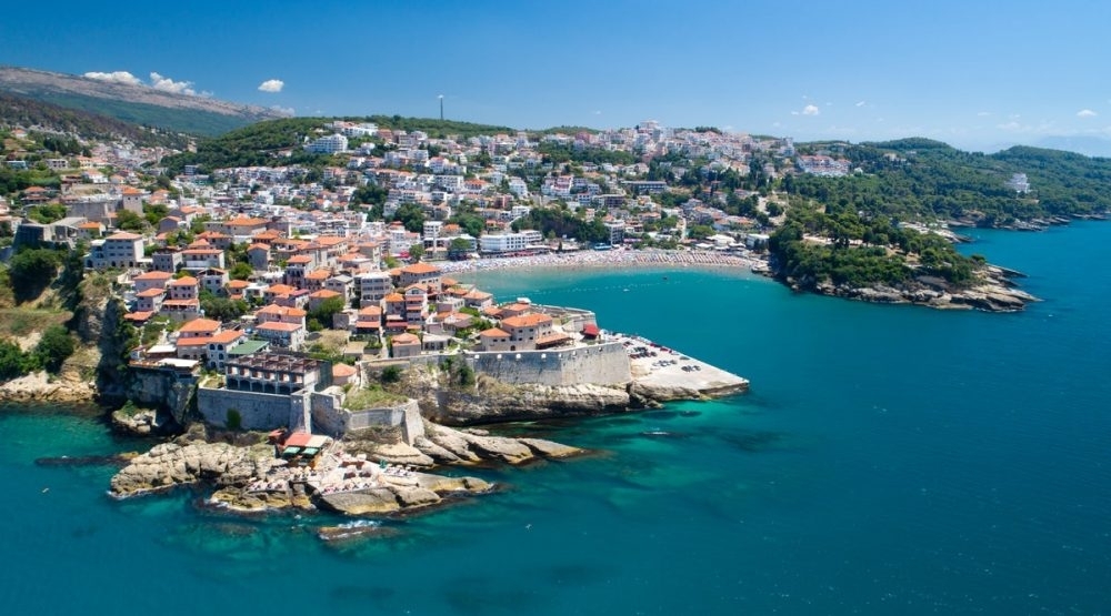 Ulcinj: Inspekcije da zatvaraju lokale koji krše mjere
