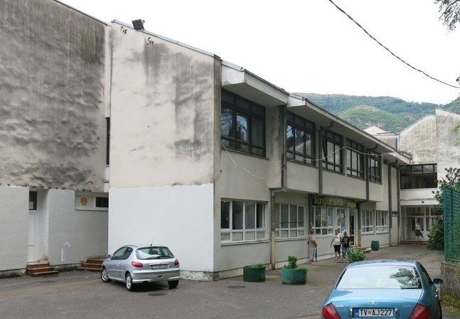 Tivat: Nastavnik pozitivan na koronu, dva učenika čekaju rezultate